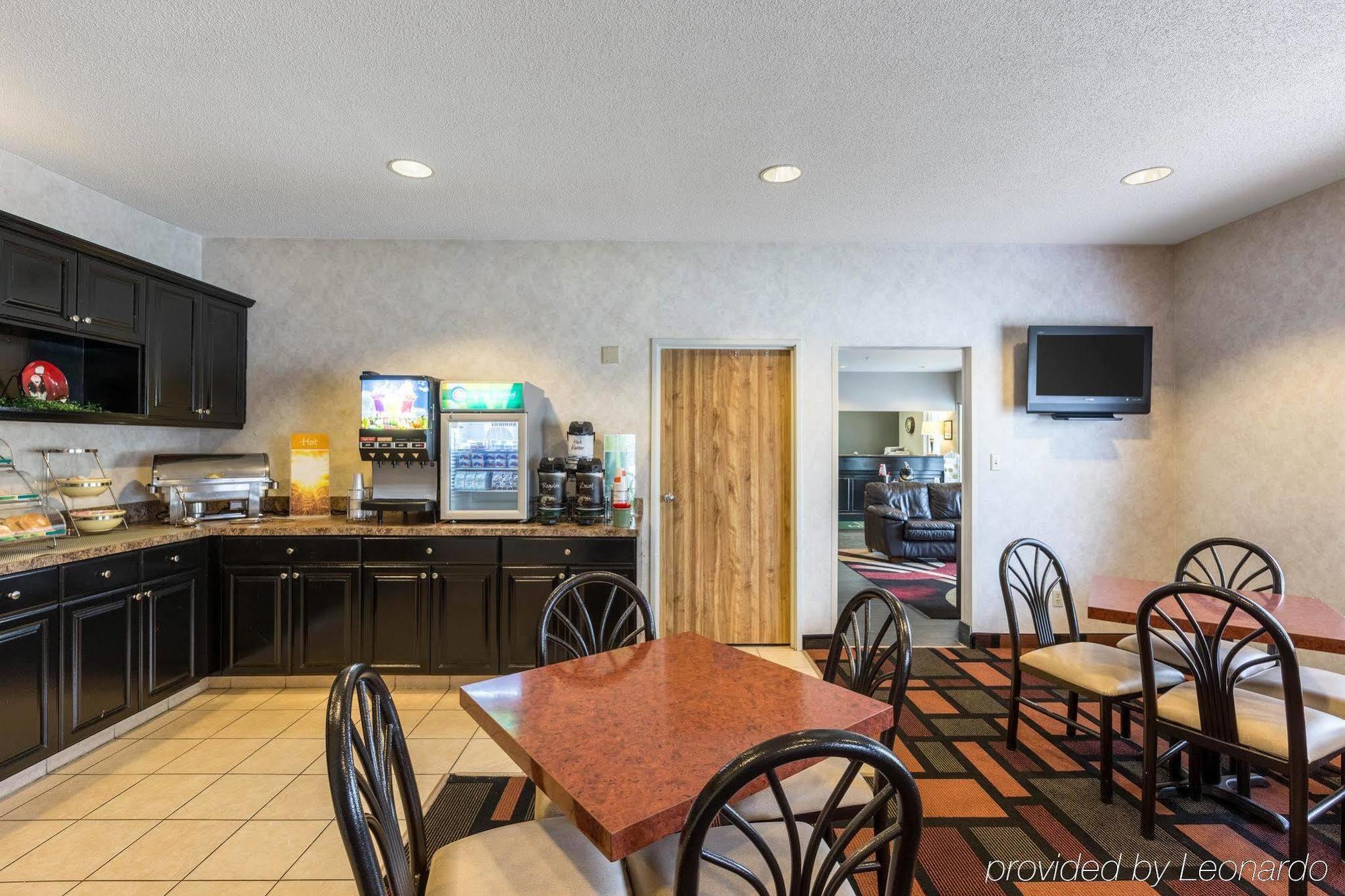 Quality Inn Kearney Bagian luar foto